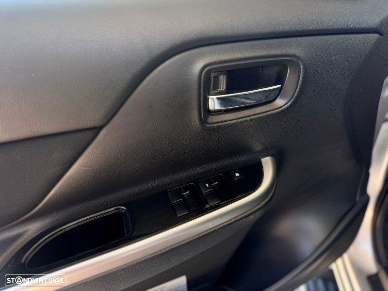 Mitsubishi L200 2.3 DI-D Strakar CD Connect Edition 4WD - 15