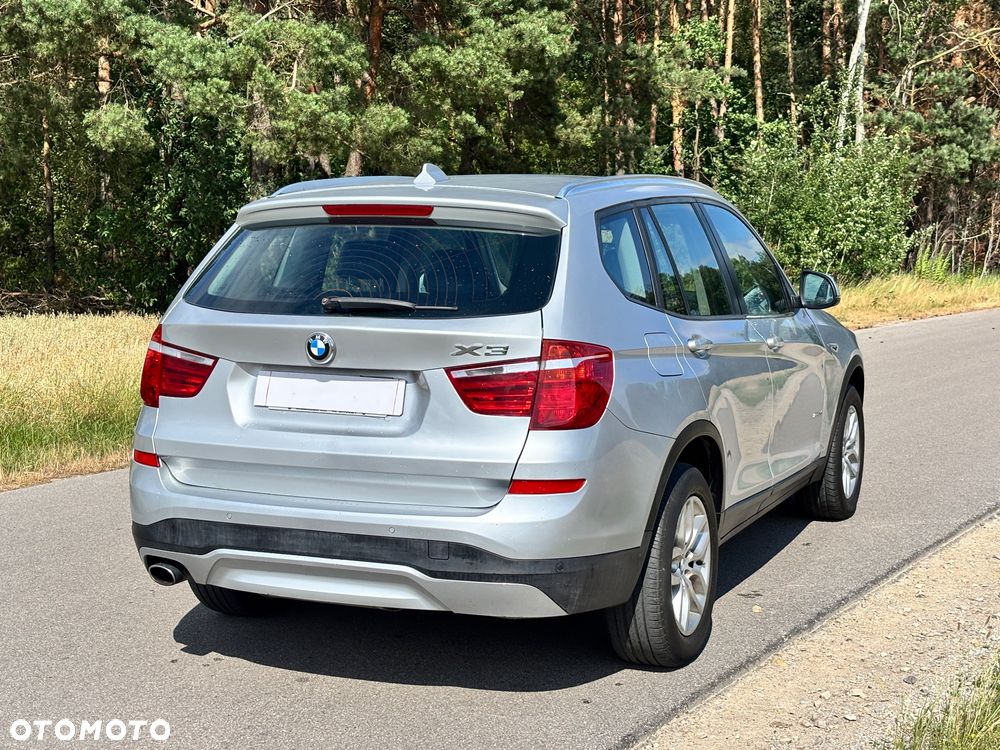 BMW X3 sDrive18d xLine - 6