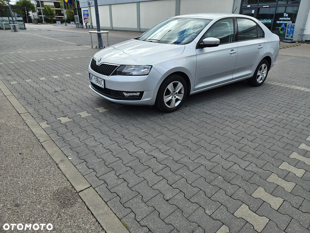 Skoda RAPID 1.0 TSI Ambition - 2