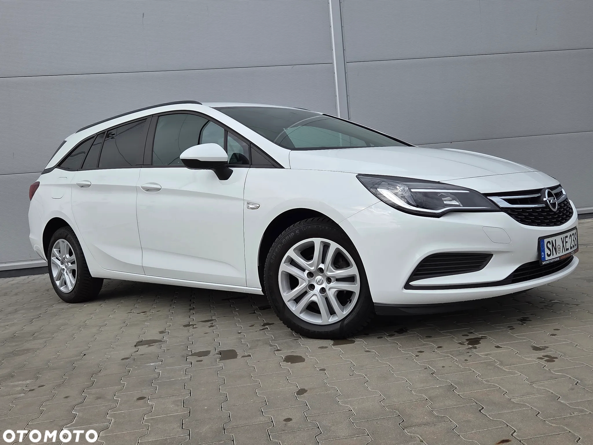 Opel Astra 1.6 D (CDTI) Sports Tourer Business - 16
