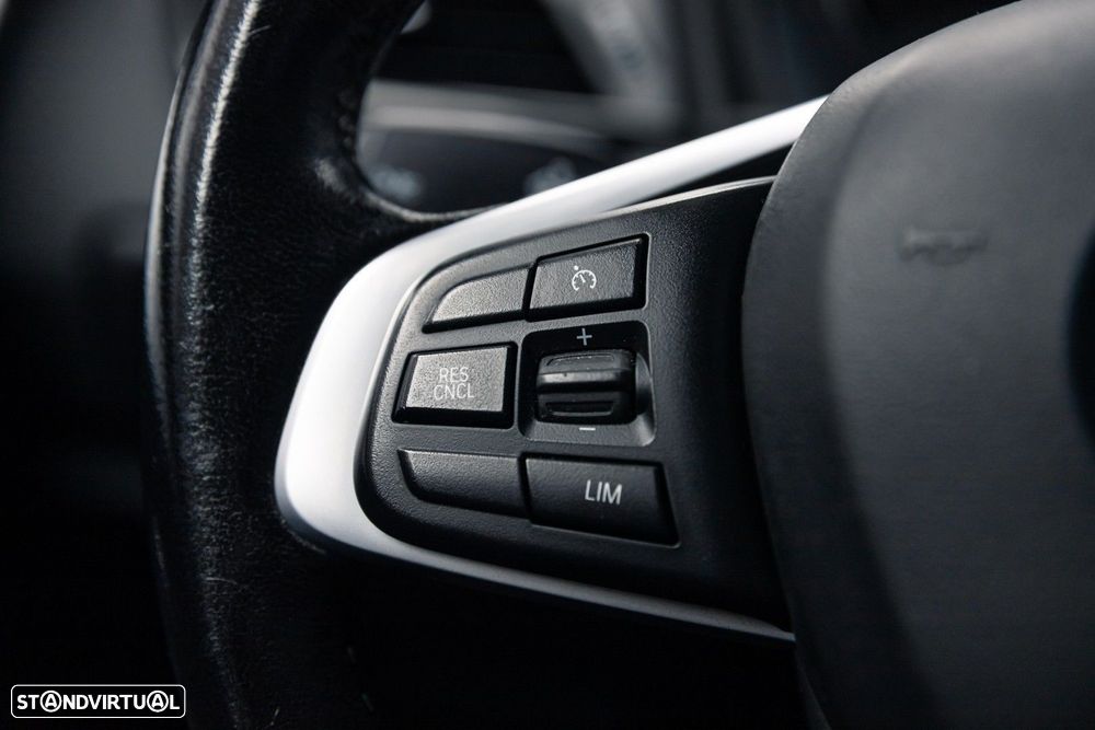 BMW 218 Active Tourer i Advantage Auto - 28