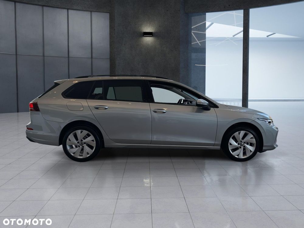 Volkswagen Golf Variant - 4