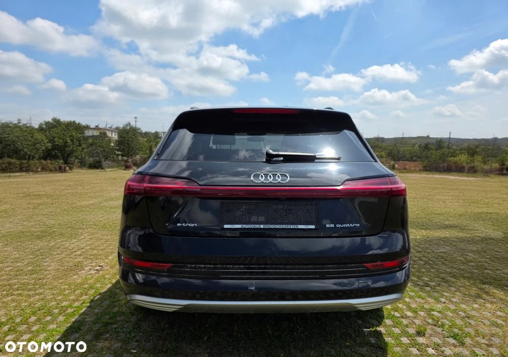 Audi e-tron 55 quattro - 5