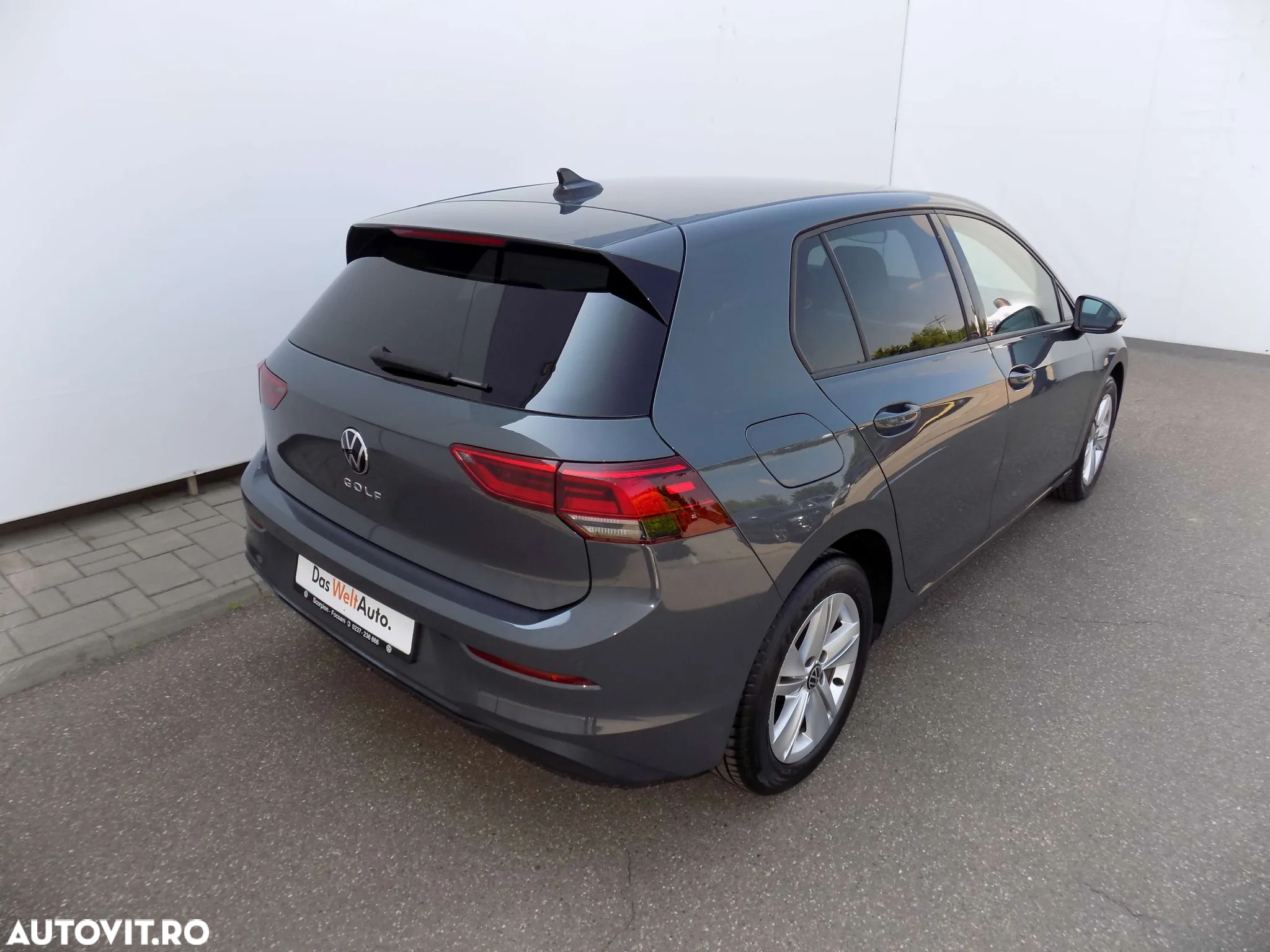 Volkswagen Golf 2.0 TDI DSG Life - 6