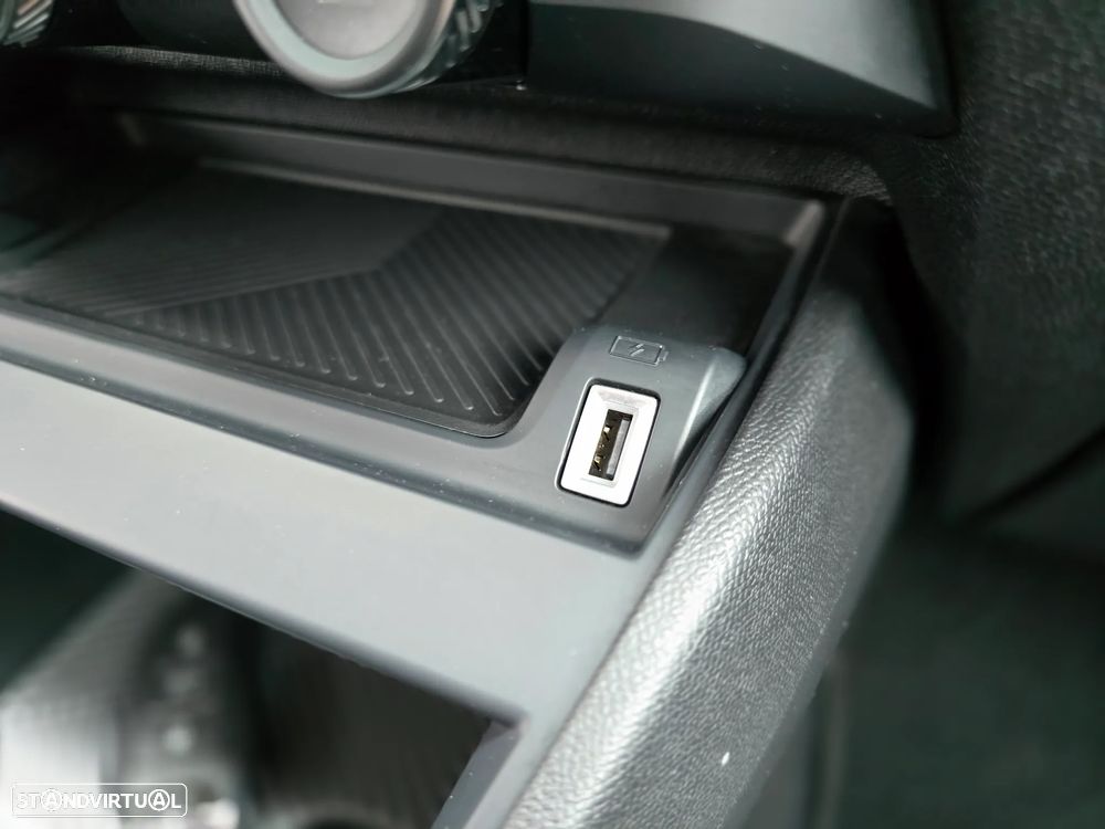 Citroën C4 1.2 PureTech Plus - 26