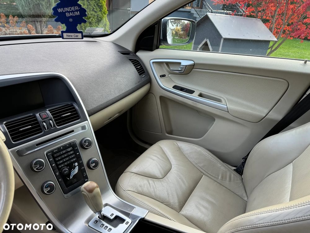 Volvo XC 60 - 16