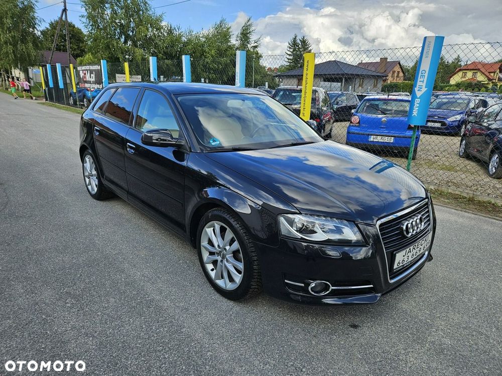 Audi A3 Sportback - 3