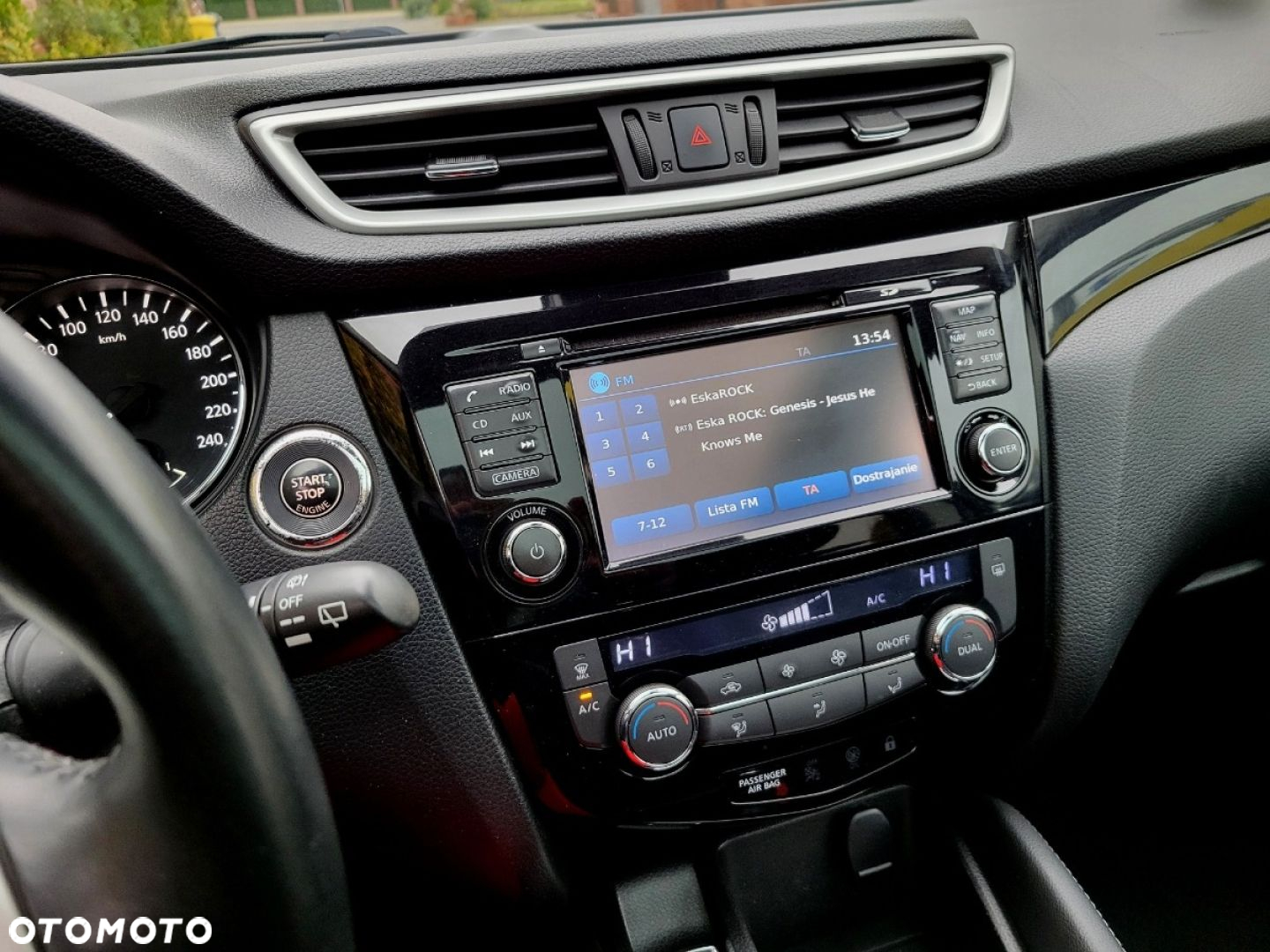 Nissan Qashqai - 14