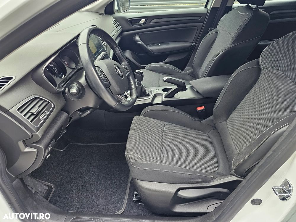 Renault Megane BLUE dCi 115 BUSINESS EDITION - 15