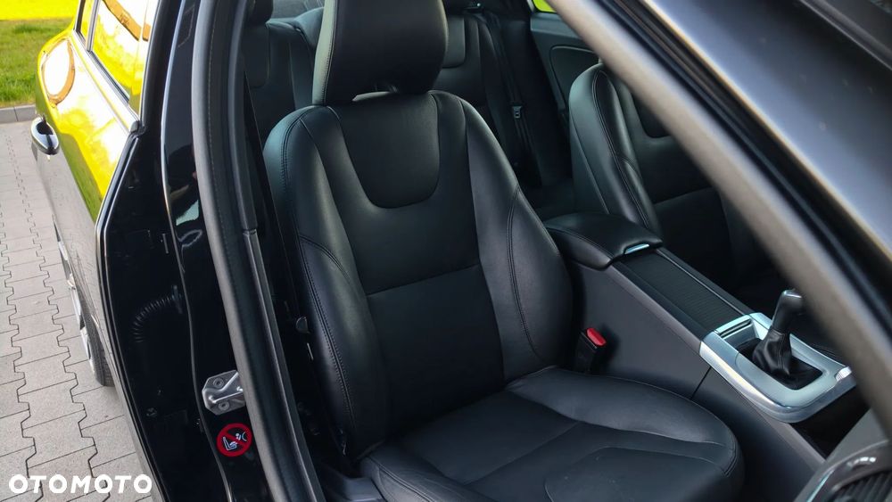 Volvo S60 D4 Summum - 20