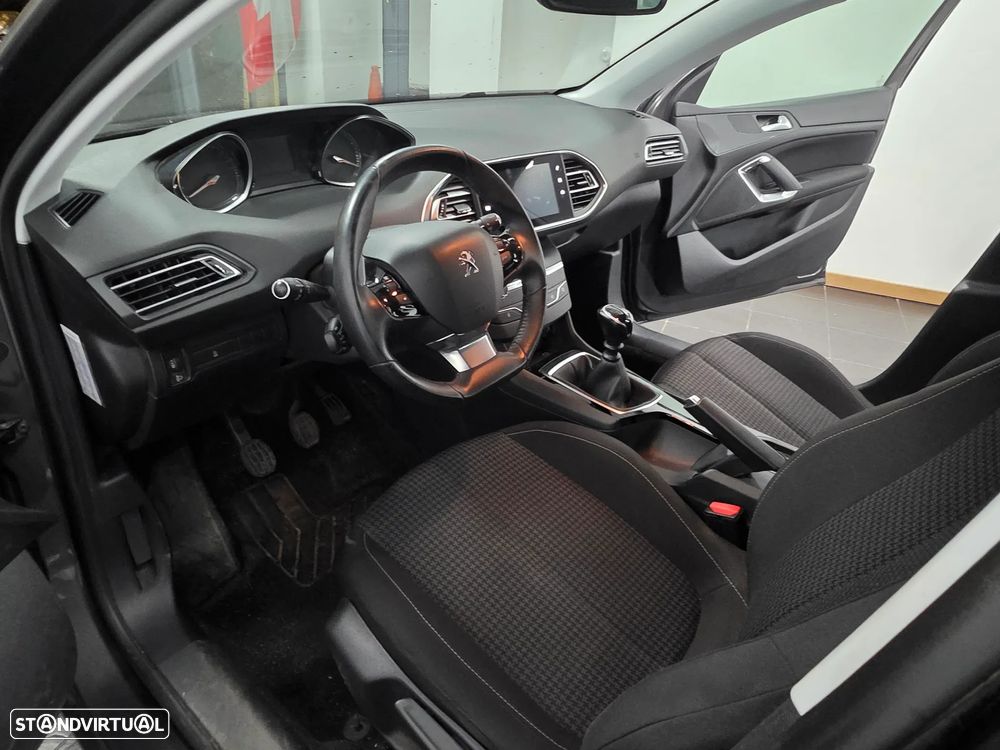 Peugeot 308 PureTech 110 Stop & Start Active - 4