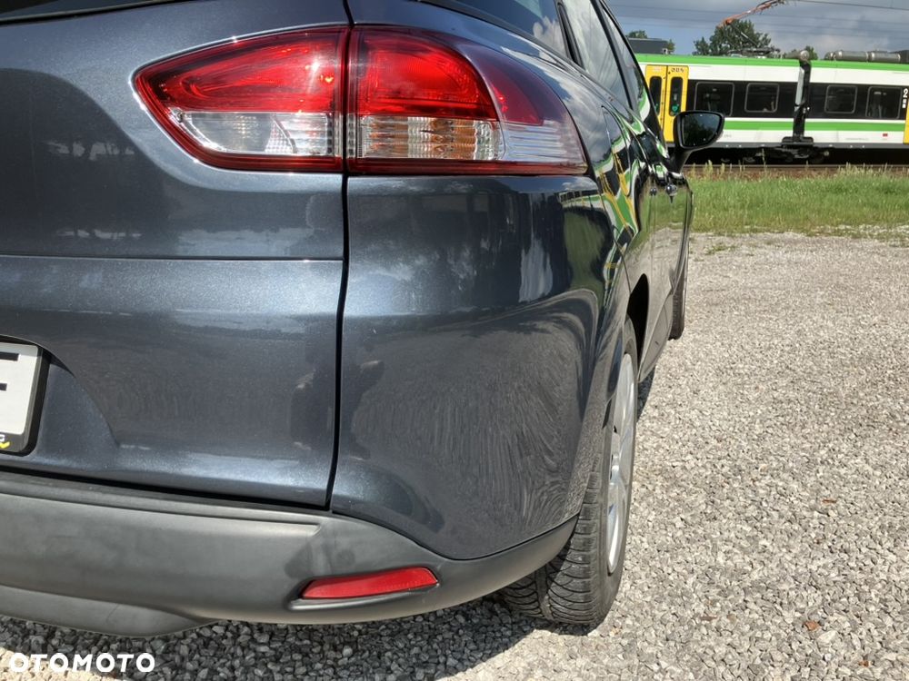 Renault Clio 0.9 TCe Alize - 10