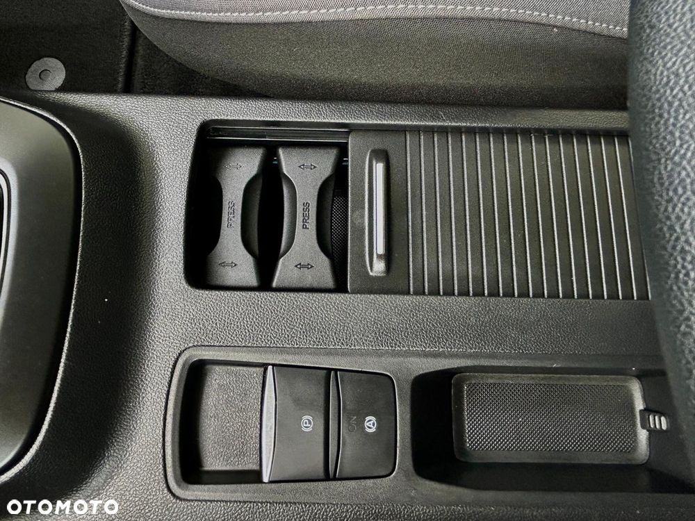 Ford Focus 1.5 EcoBlue Start-Stopp-System COOL&CONNECT - 33