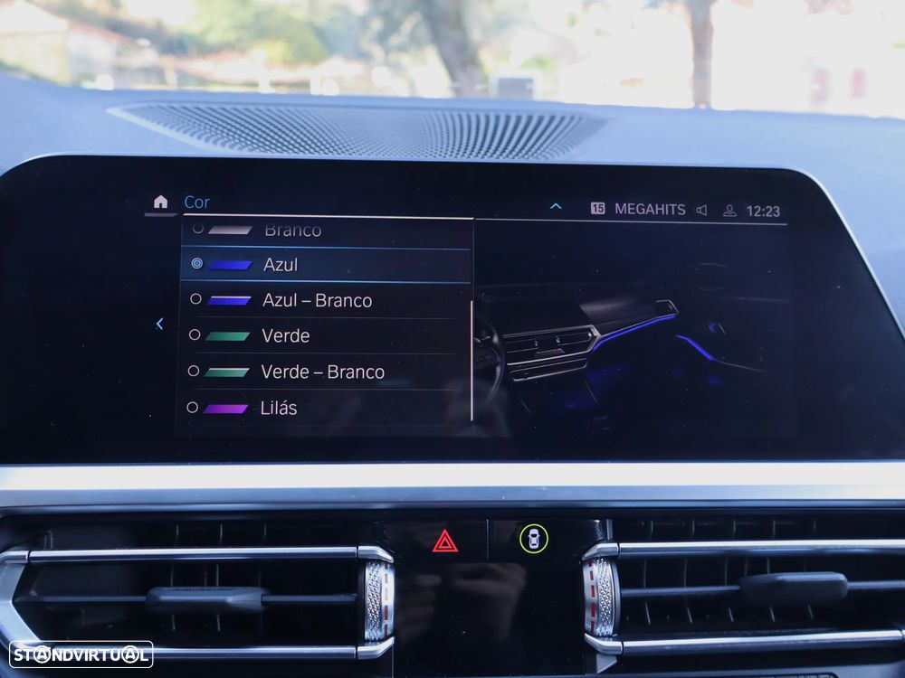 BMW 330 e Pack M Auto - 31