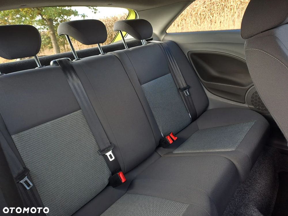 Seat Ibiza 1.4 16V Stylance - 24