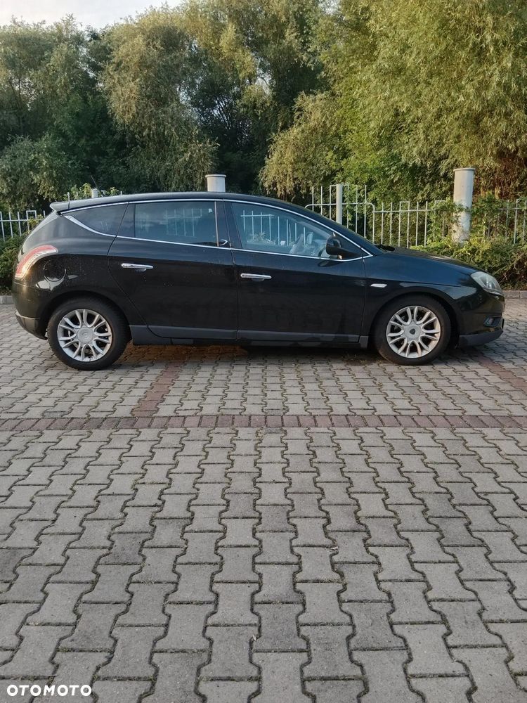 Lancia Delta - 1