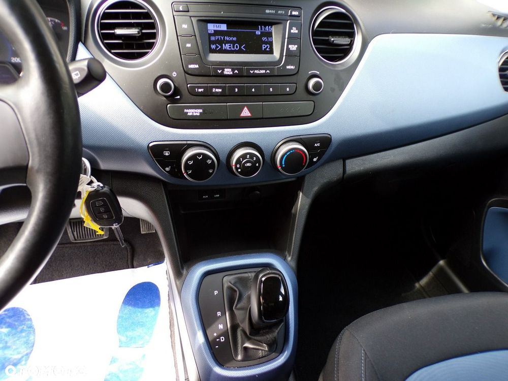 Hyundai i10 - 30