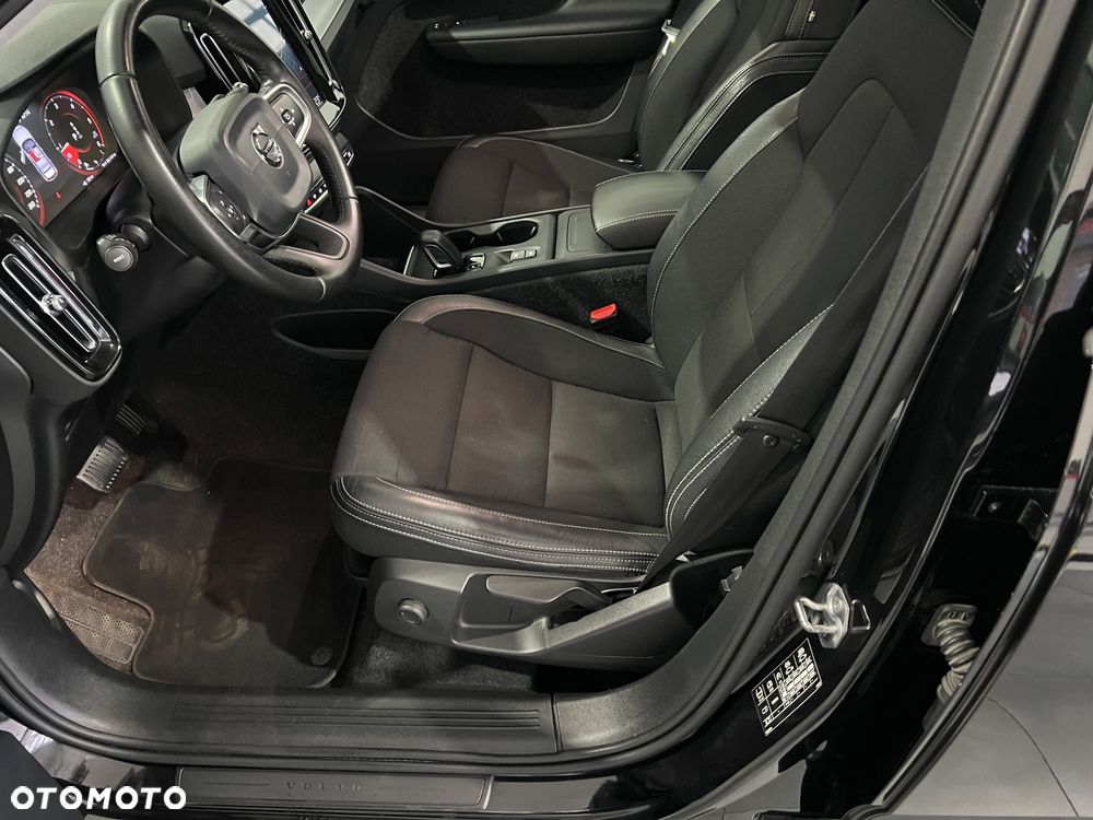 Volvo XC 40 D3 R-Design - 16