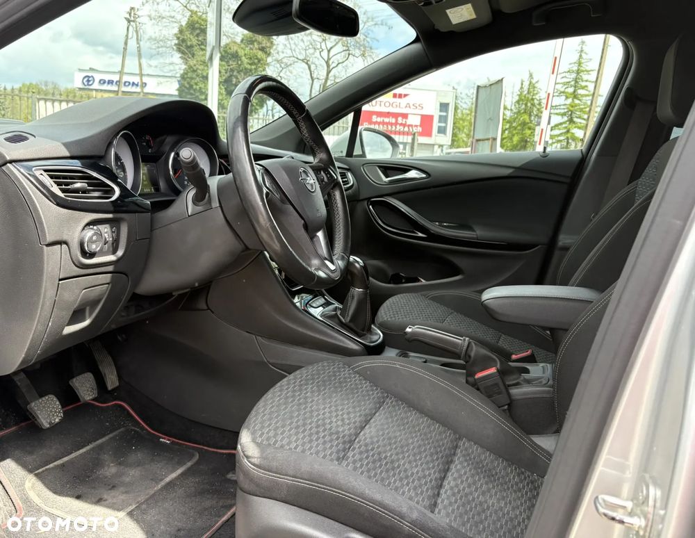 Opel Astra 1.4 T Dynamic - 9