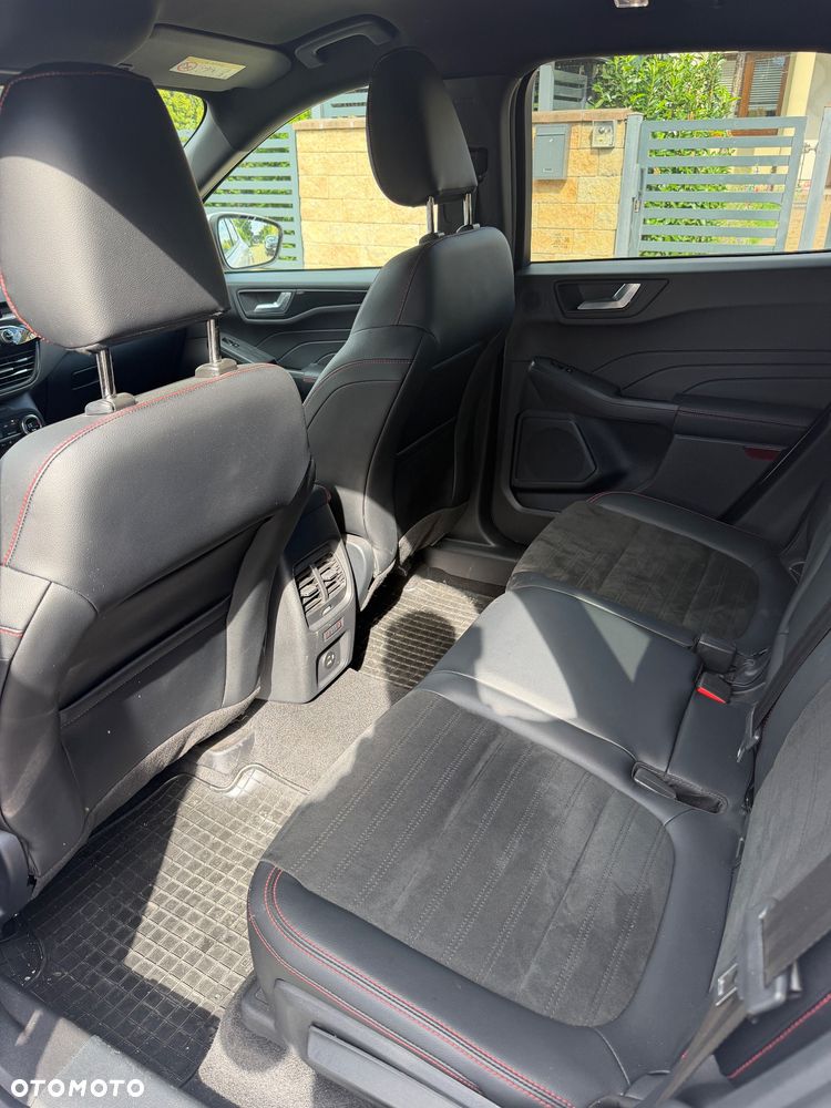 Ford Kuga 2.0 EcoBlue AWD ST-Line X - 8