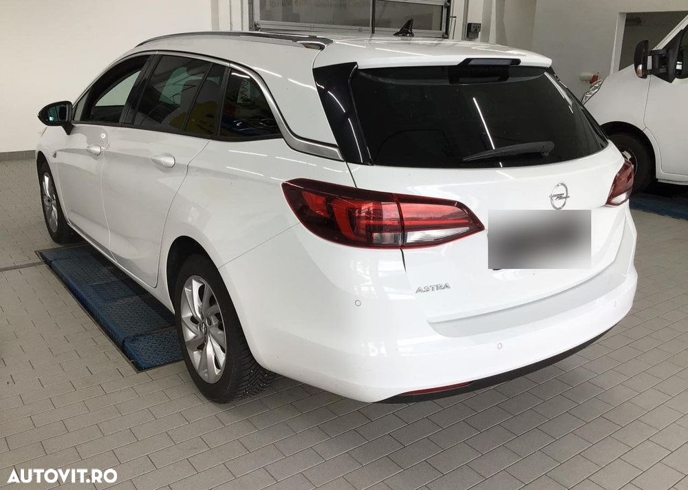 Opel Astra 1.5 D Start/Stop Elegance - 4