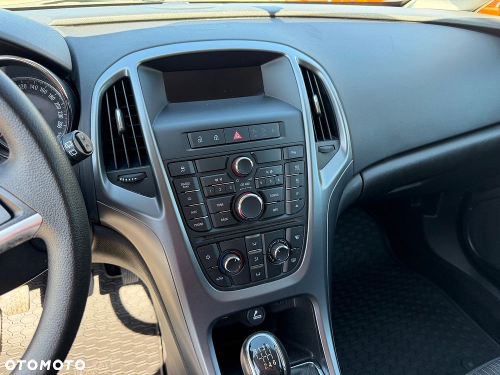 Opel Astra 1.4 Turbo - 23