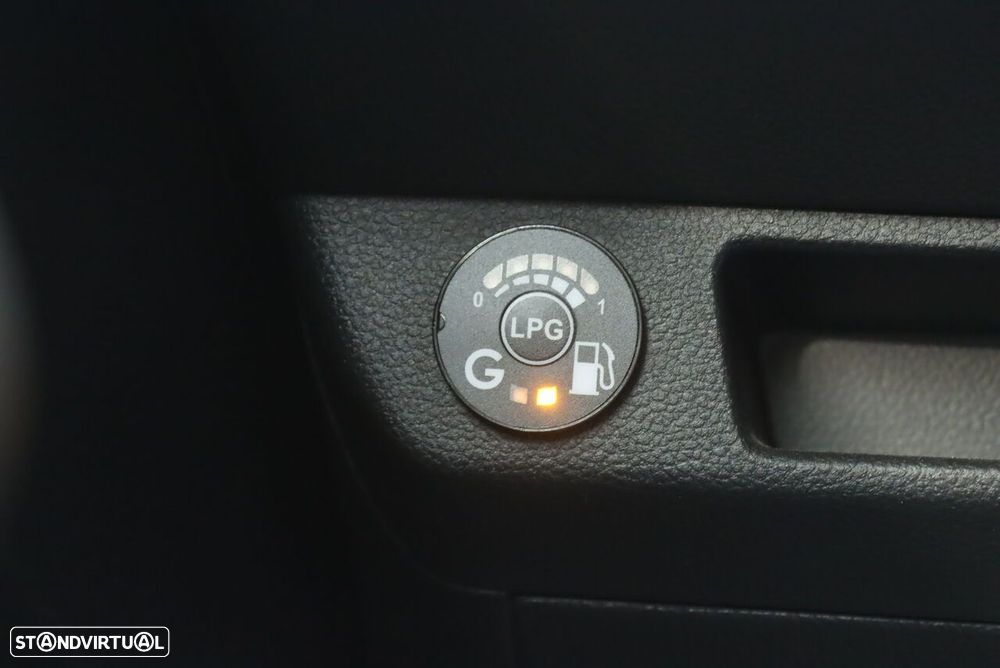 Renault Clio 1.0 TCe Evolution Bi-Fuel - 15