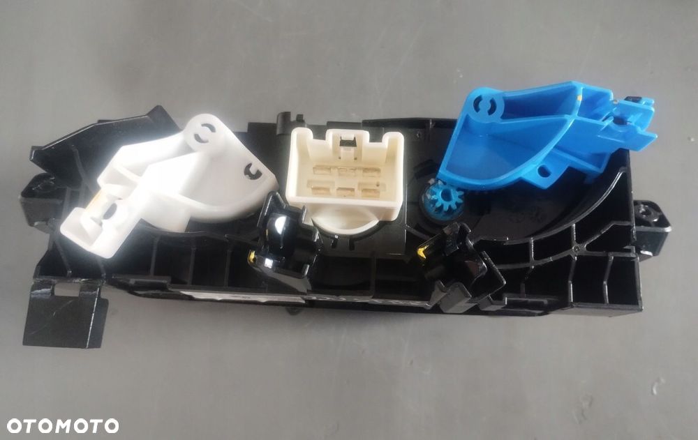 DACIA DUSTER II 17-21 r. PANEL STEROWANIA KLIMATYZACJI - 3