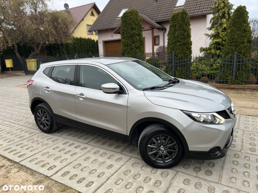 Nissan Qashqai 1.2 DIG-T Visia EU6 - 36