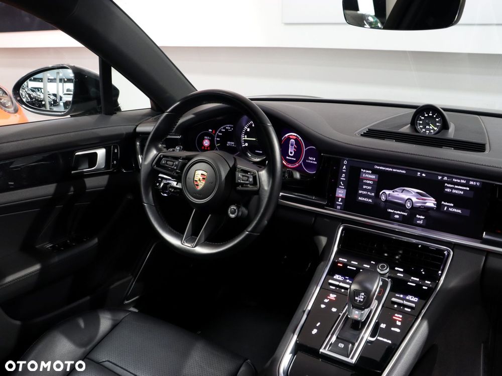 Porsche Panamera 4 E-Hybrid GPF - 18