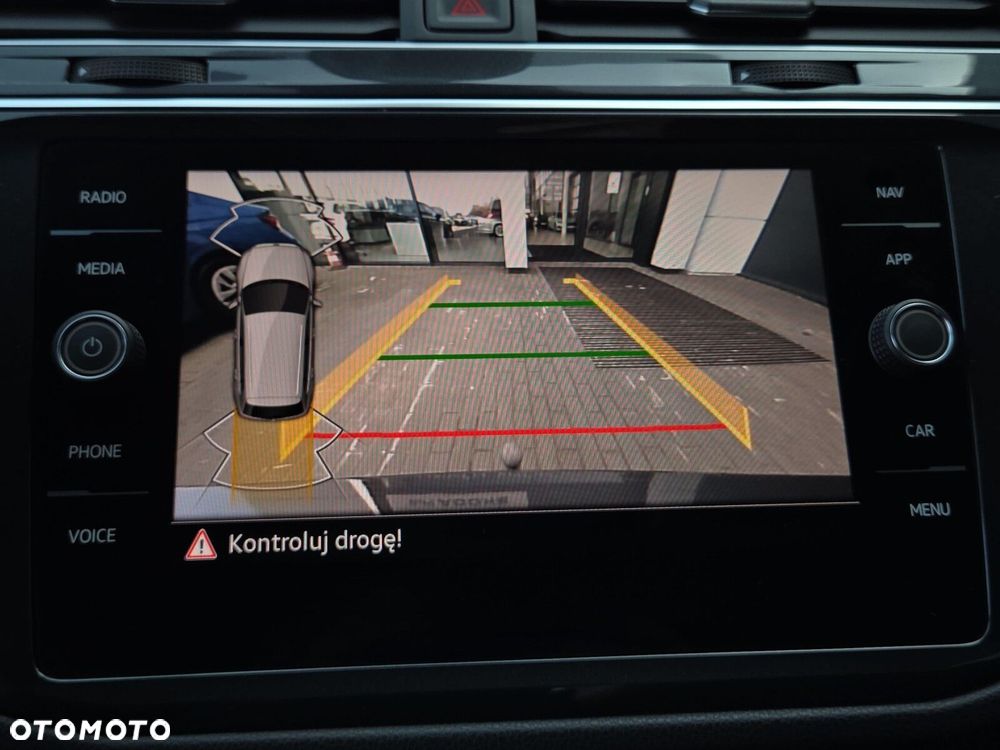 Volkswagen Tiguan 2.0 TDI SCR 4Mot R-Line DSG - 25