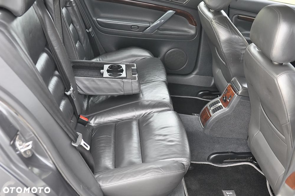 Skoda Superb 1.8 Turbo Elegance - 22