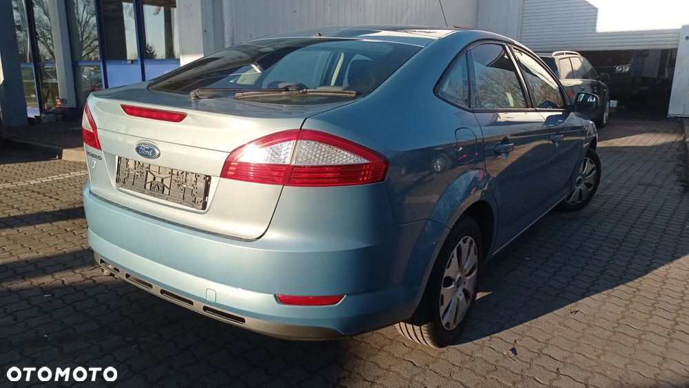 Ford Mondeo 1.6 Titanium - 20