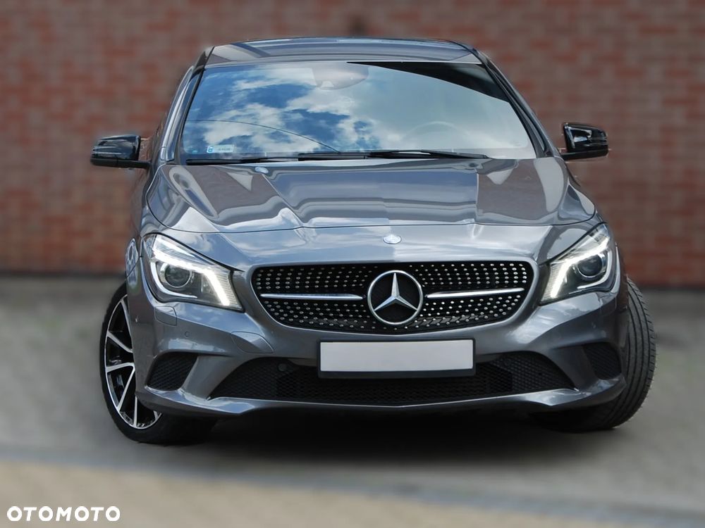 Mercedes-Benz CLA 220 CDI 4Matic 7G-DCT AMG Line - 31