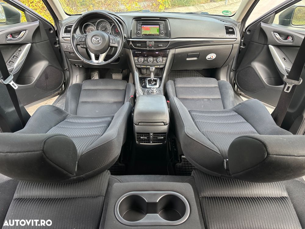 Mazda 6 - 12