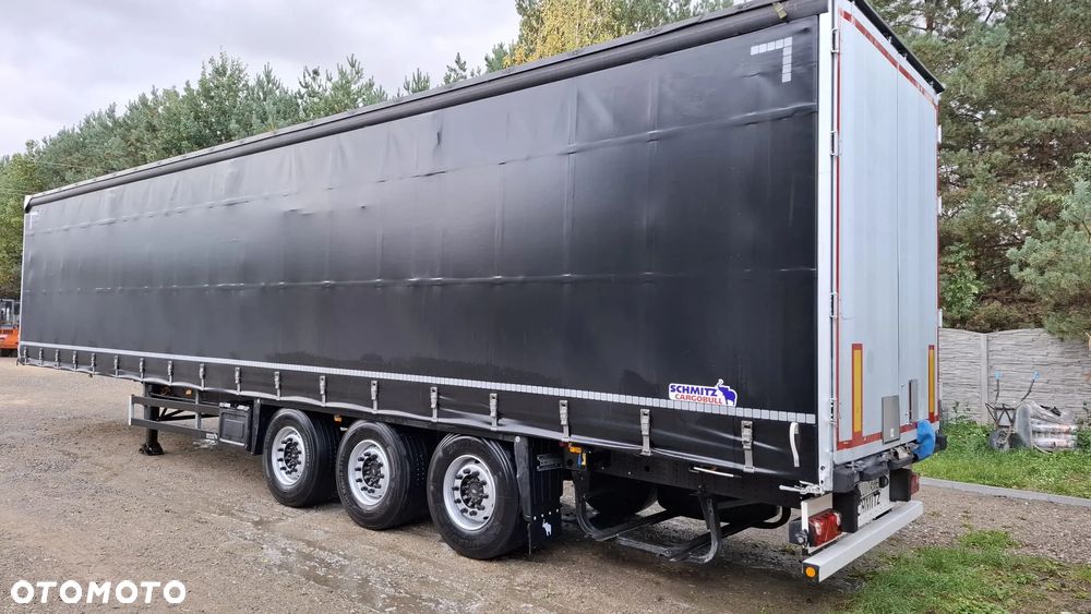 Schmitz Cargobull SCB - 3