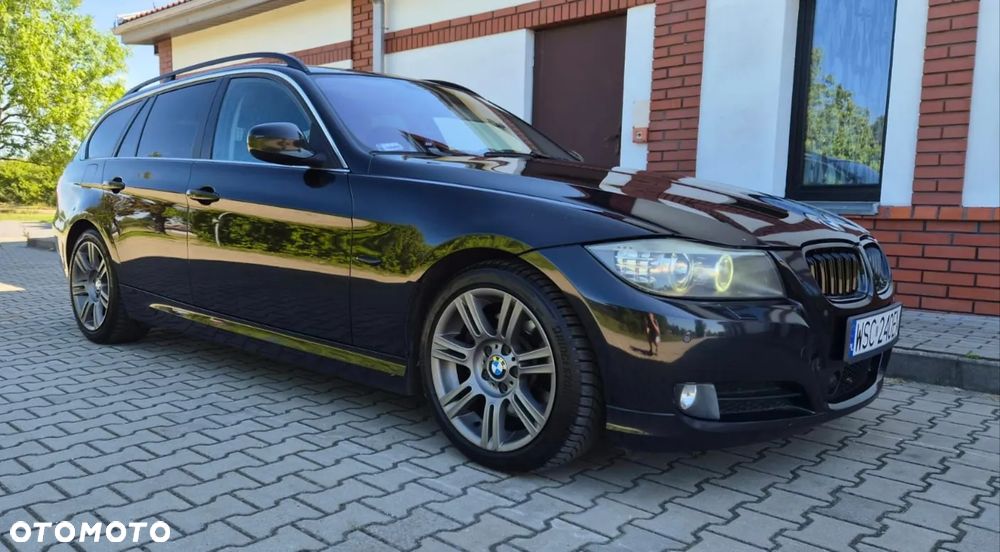 BMW Seria 3 325xi - 4