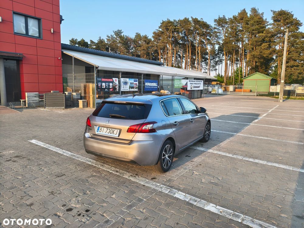 Peugeot 308 125 THP Allure - 15