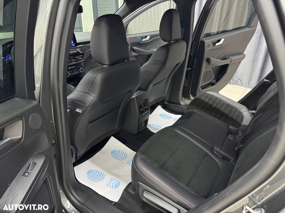 Ford Kuga 2.5 Duratec PHEV ST-LINE X - 8