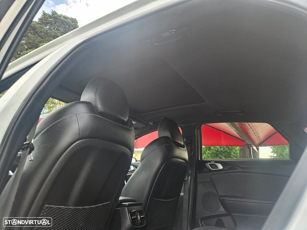 Kia ProCeed 1.0 T-GDI GT Line+SRF - 30