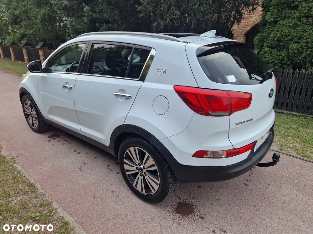 Kia Sportage 1.7 CRDI 2WD Dream-Team Edition - 6