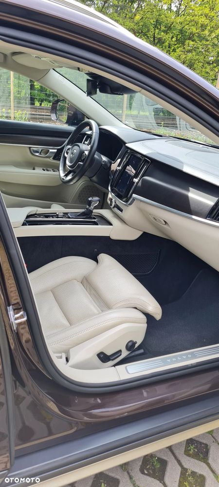 Volvo V90 Cross Country T5 AWD Pro - 7