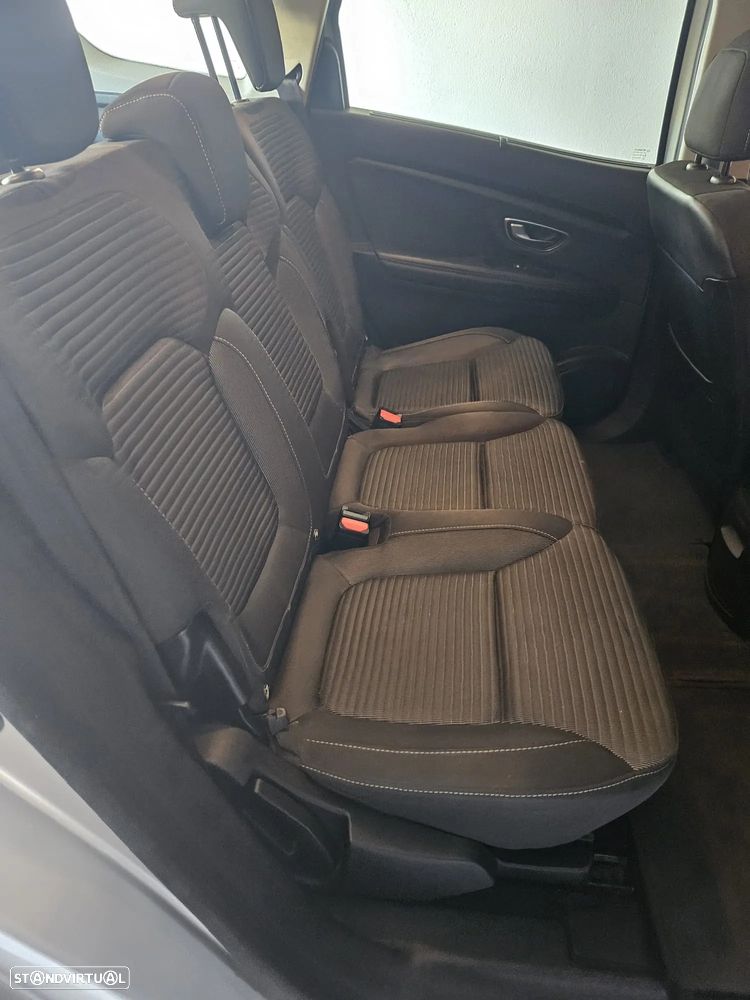 Renault Grand Scénic 1.5 dCi Dynamique S SS - 28