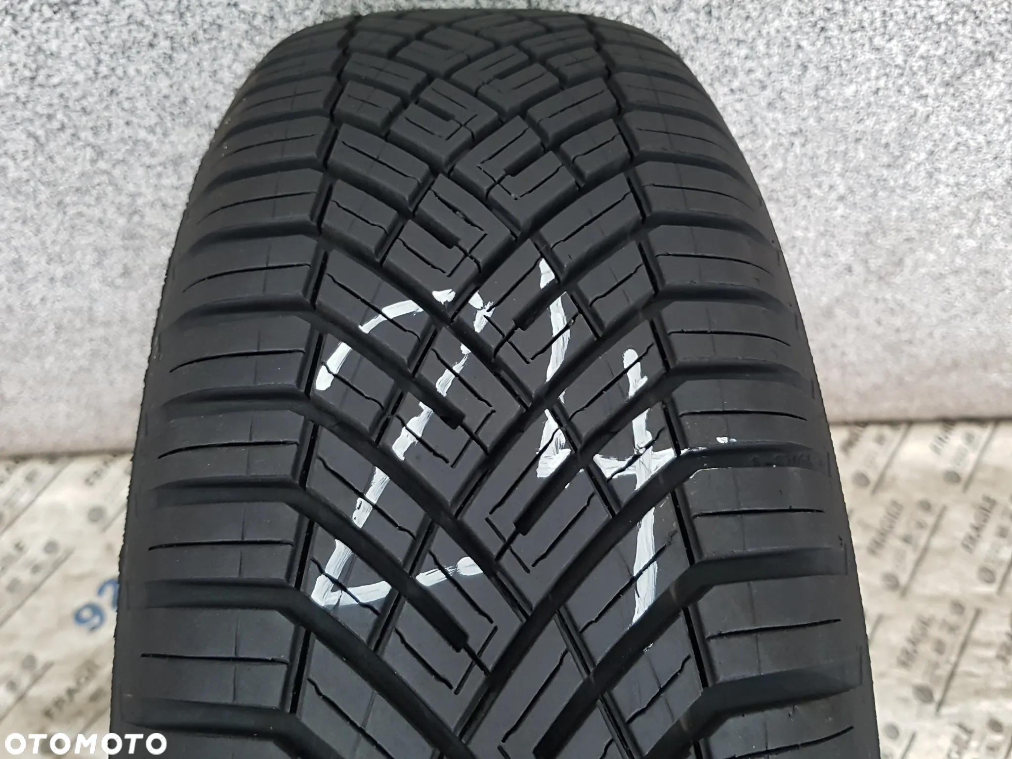 CONTINENTAL ALLSEASON CONTACT 2 185/65R15  185/65/15 - 10