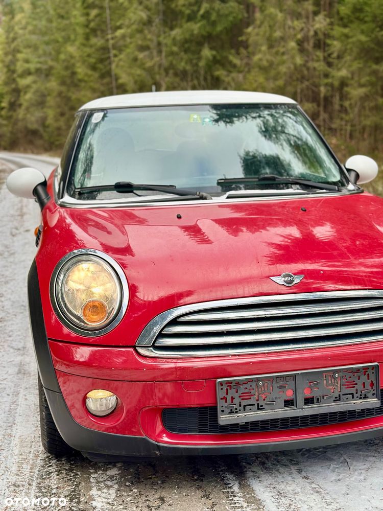 MINI Cooper 50 Mayfair - 3