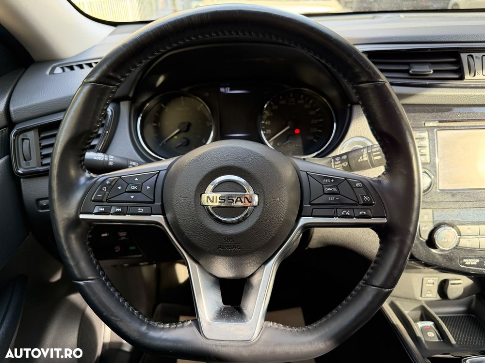 Nissan X-Trail 2.0 dCi ALL-MODE 4x4i Xtronic Tekna - 26