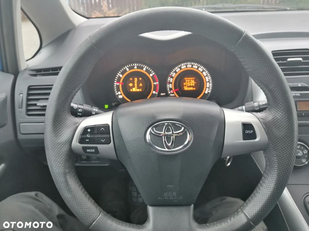 Toyota Auris 1.33 Dual-VVT-i START Edition - 17