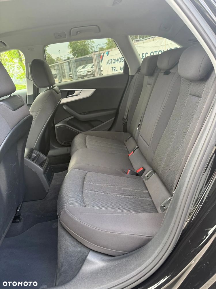 Audi A4 Avant 2.0 TDI S tronic - 11