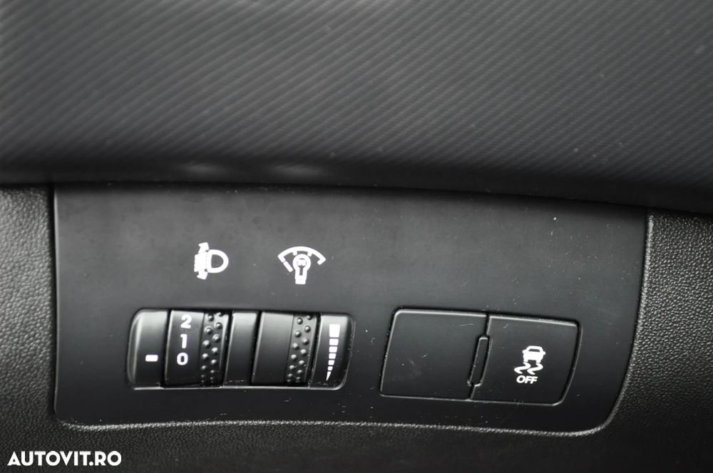 Kia Ceed Cee'd 1.6 GSL Best - 24