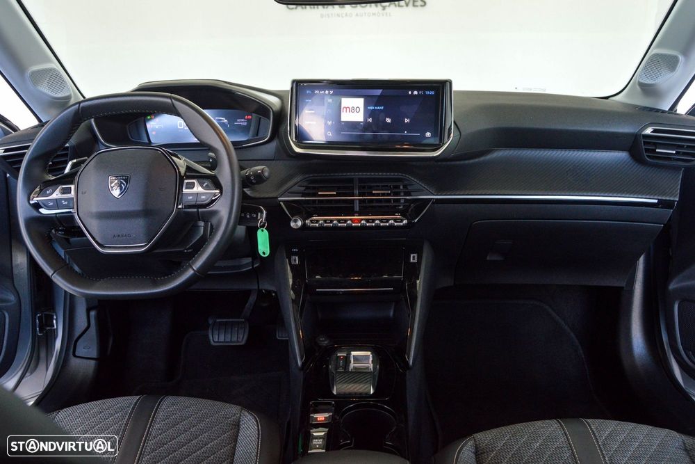Peugeot 208 1.2 Hybrid Allure e-DCS6 - 8